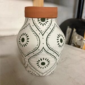 Handcrafted Green and White Patterned Vase